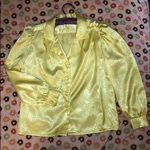 Handmade vintage (70s) blouse yellow roses